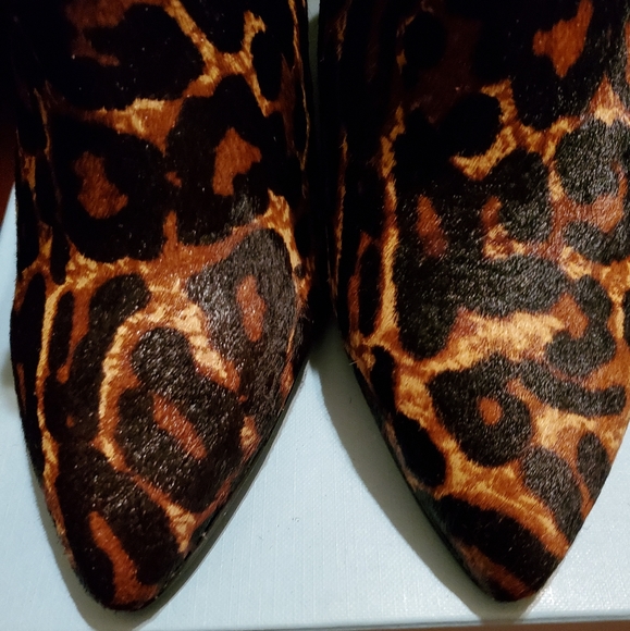 Hide Skin Booties - Picture 7 of 8